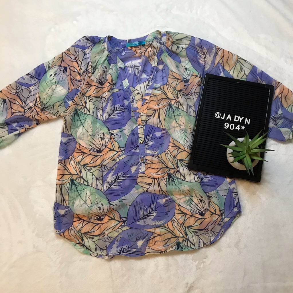 Buttons Patterned Blouse